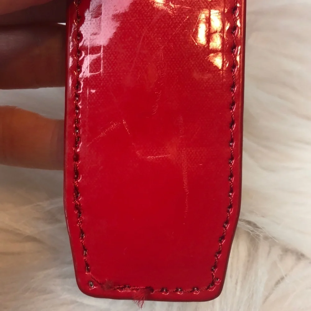 Leather red patent stretch belt M/L